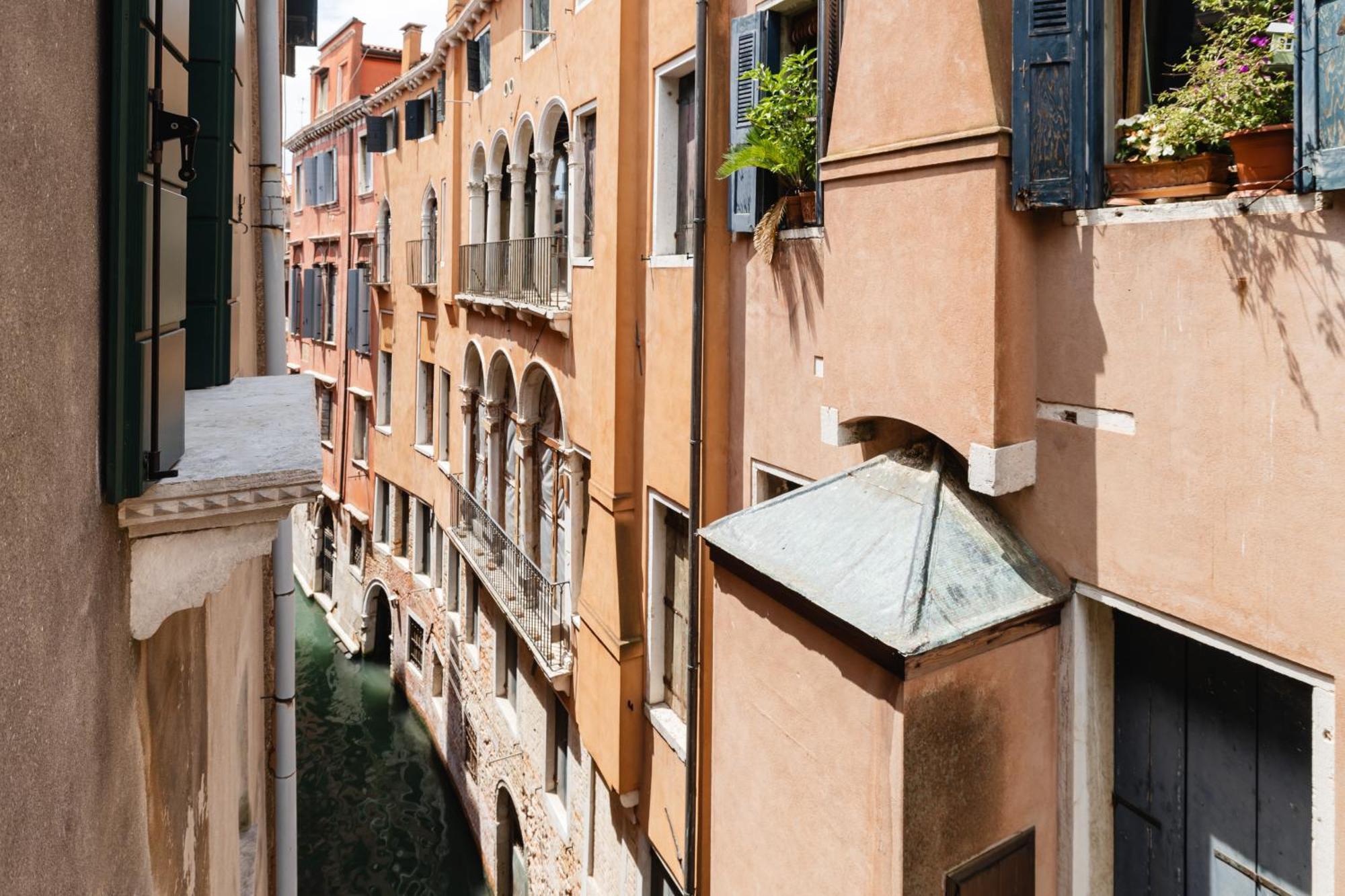 San Marco Canal View By Bricola Apartments Venedik Dış mekan fotoğraf